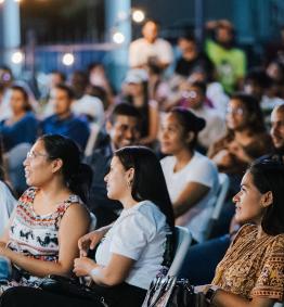 Personas participando en la Rendición de Cuentas